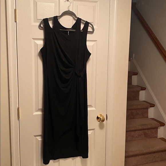 Jiagong Dresses & Skirts - Jiagong Black Sleeveless Dress…size XL
